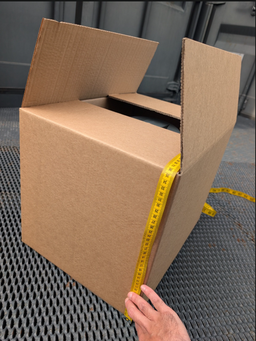 Premium 200gsm Medium Cardboard Box — 18″× 13″× 13″ Heavy Duty Double‑Wall